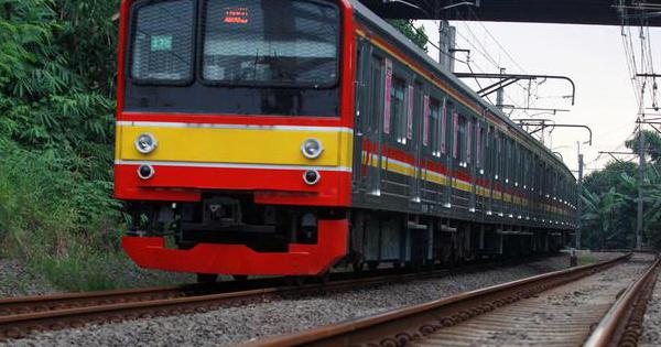 Psbb Transisi Krl Mulai Hari Ini Beroperasi Hingga Pukul 8 Malam Nasional Katadata Co Id